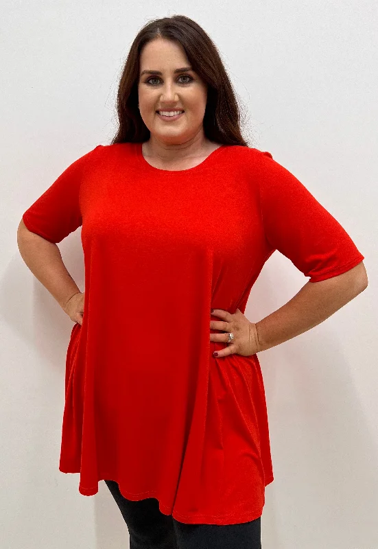 Noen Basic Top in Red