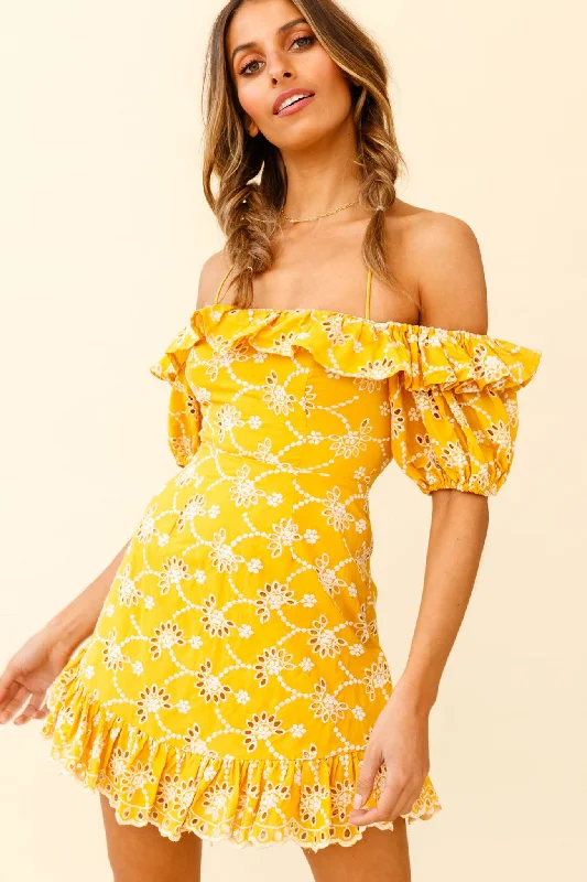 Up Front Puff Sleeve String-Tie Halterneck Embroidery Dress Yellow