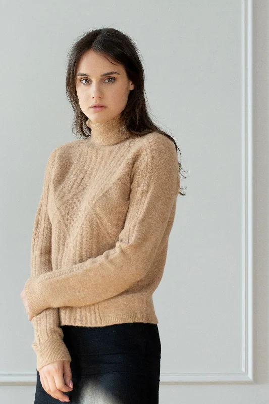 Turtleneck Sweater with raglan sleeves